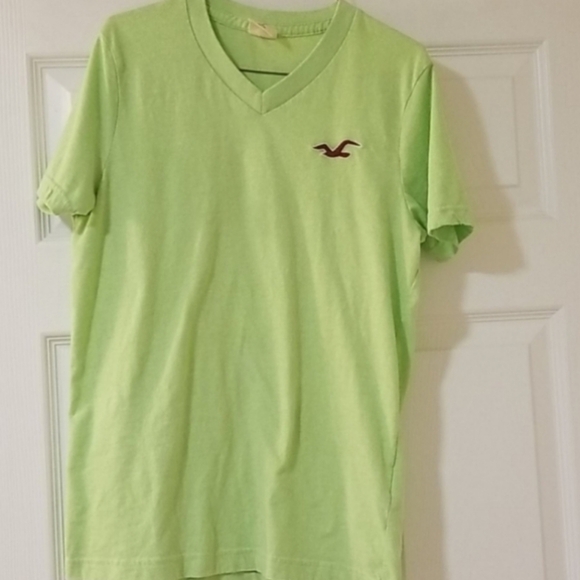 Hollister Men's V Neck Shirt - Picture 1 of 4